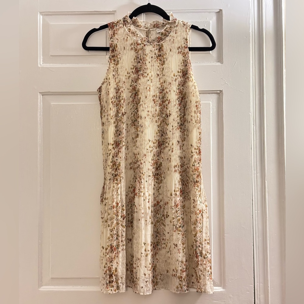 Maison d’Amélie Floral Pleated Mock Neck Chiffon Dress, size M